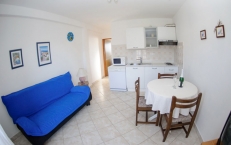 open plan kitchen with dining area