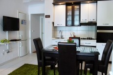 dining table in the kitchen